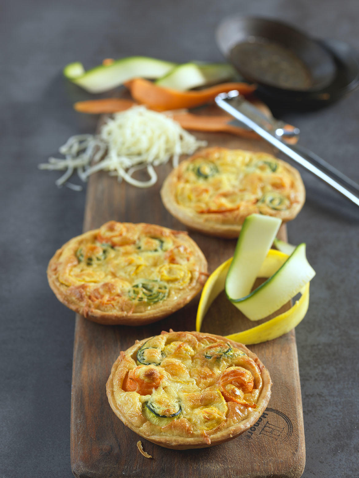 Petites tartes carotte et courgettes en fleurs