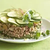 Tian de courgettes à l’agneau et au blé